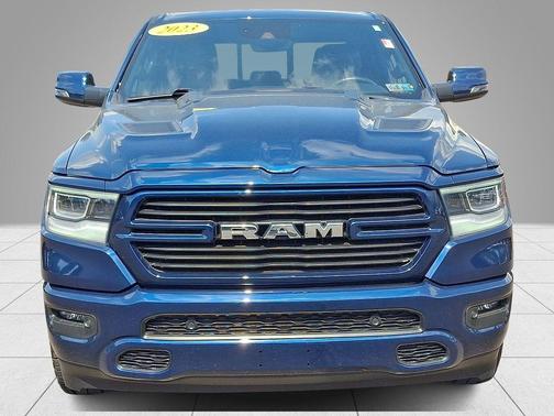 Patriot Blue Pearlcoat 2023 RAM 1500 Laramie
