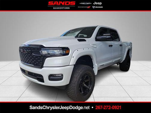 Bright White Clearcoat 2025 RAM 1500 Big Horn/Lone Star