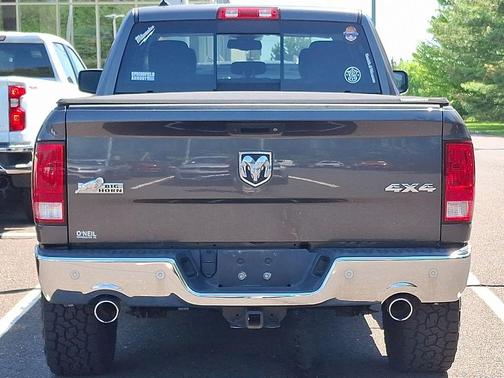 Granite Crystal Clearcoat Metallic 2018 RAM 1500 Big Horn
