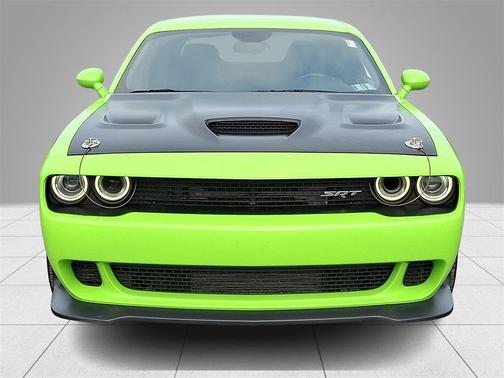 2015 Dodge Challenger SRT Hellcat