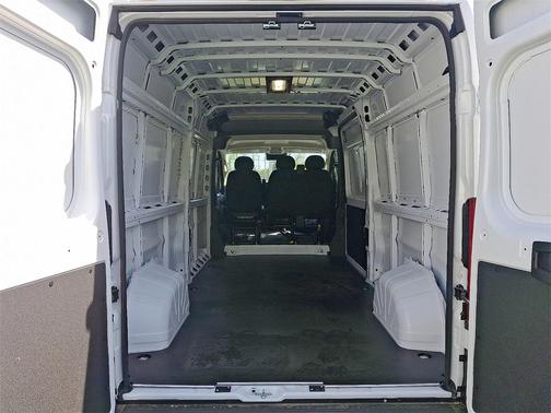 2025 RAM ProMaster 2500 High Roof