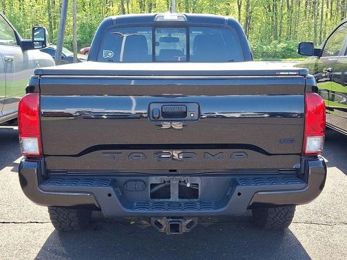 Black 2016 Toyota Tacoma TRD Sport