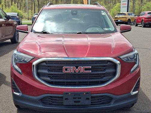Red Quartz Tintcoat 2020 GMC Terrain SLE