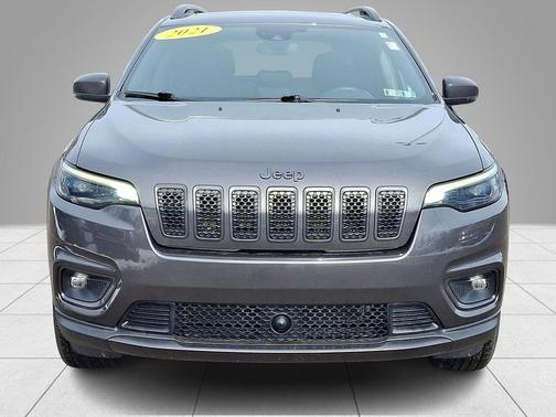 Granite Crystal Clearcoat Metallic 2021 Jeep Cherokee Latitude Lux