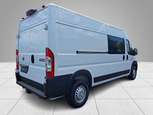 Bright White Clearcoat 2026 RAM ProMaster 3500 High Roof
