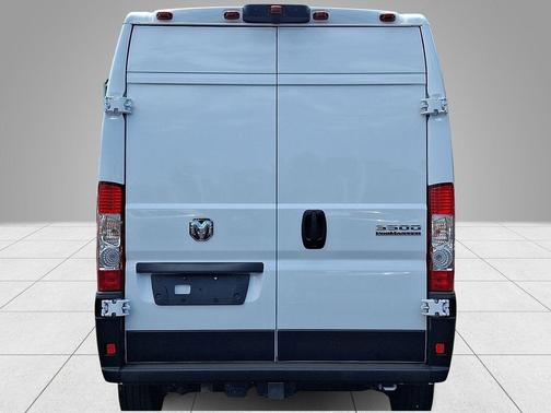 Bright White Clearcoat 2026 RAM ProMaster 3500 High Roof