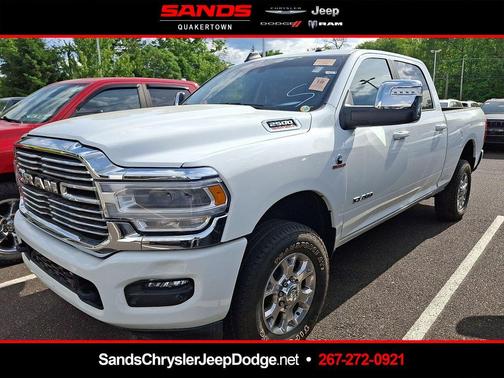 Bright White Clearcoat 2024 RAM 2500 Laramie