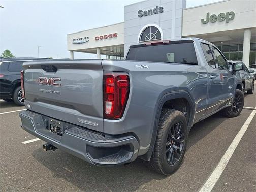 2023 GMC Sierra 1500 Elevation