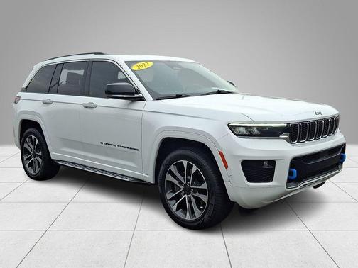 2022 Jeep Grand Cherokee 4xe Overland