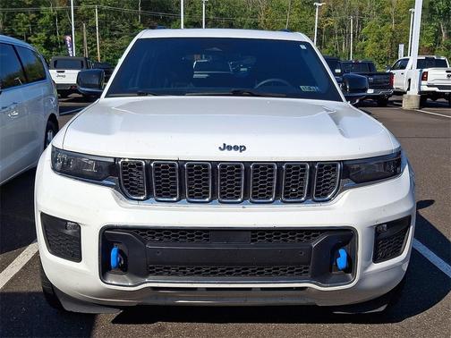 2022 Jeep Grand Cherokee 4xe Overland