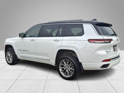 2022 Jeep Grand Cherokee L Summit