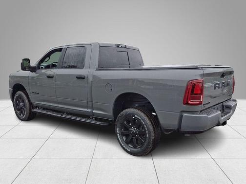 Ceramic Gray Clearcoat 2026 RAM 2500 Big Horn