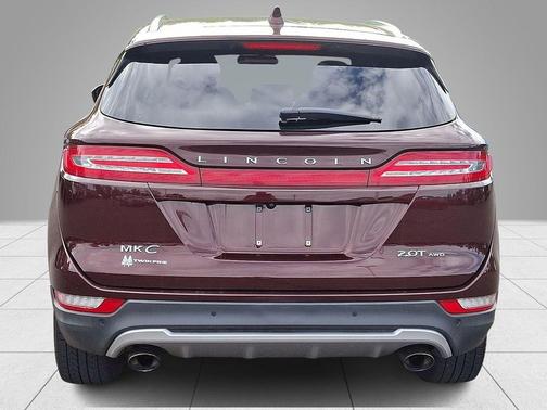 Burgundy 2018 Lincoln MKC Select