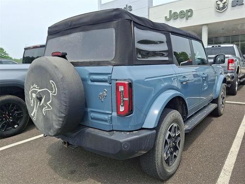 2022 Ford Bronco Outer Banks