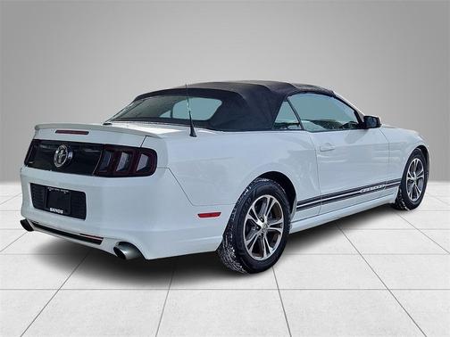 2014 Ford Mustang V6 Premium