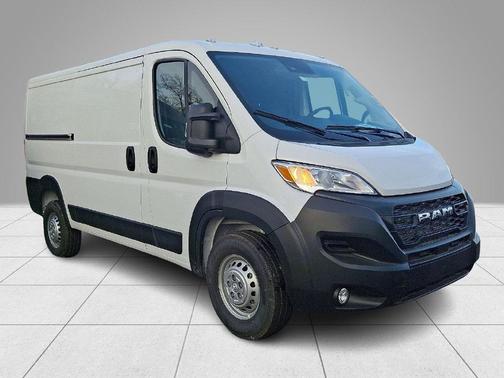 Bright White Clearcoat 2026 RAM ProMaster 2500 Base
