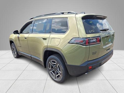41 2026 Jeep Cherokee LAREDO/LIMITED