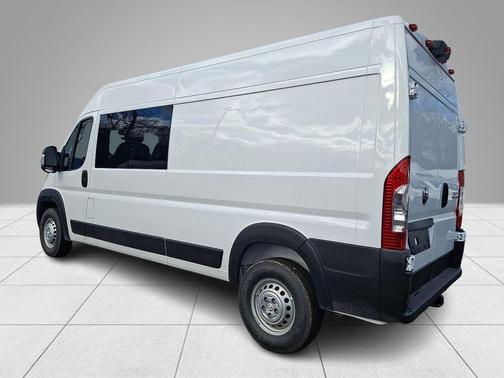 Bright White Clearcoat 2026 RAM ProMaster 3500 High Roof