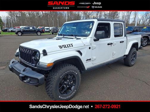 Bright White Clearcoat 2024 Jeep Gladiator Sport