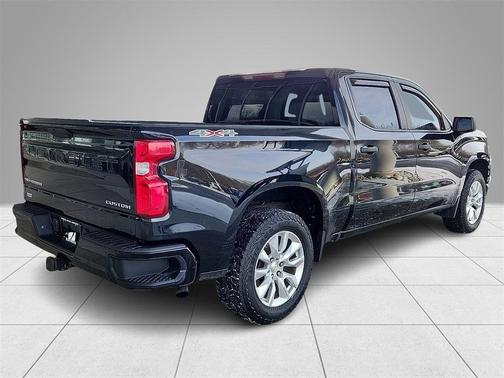 2020 Chevrolet Silverado 1500 Custom