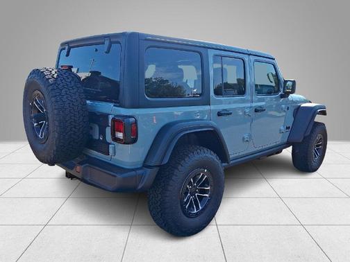 Earl Clearcoat 2026 Jeep Wrangler Sport