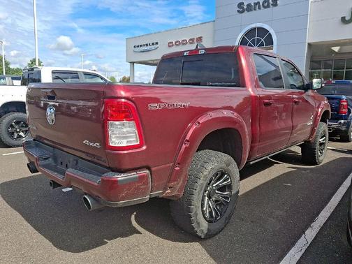 Delmonico Red Pearlcoat 2022 RAM 1500 Big Horn