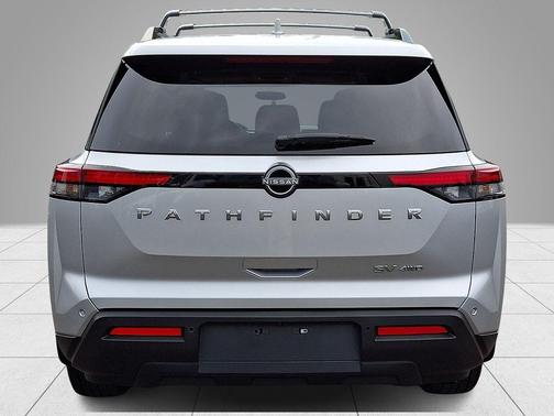 Brilliant Silver Metallic 2024 Nissan Pathfinder SV