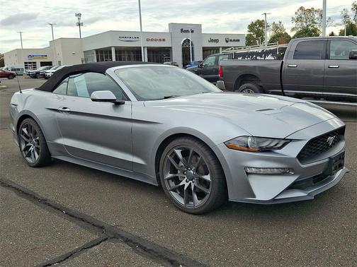 2022 Ford Mustang EcoBoost Premium
