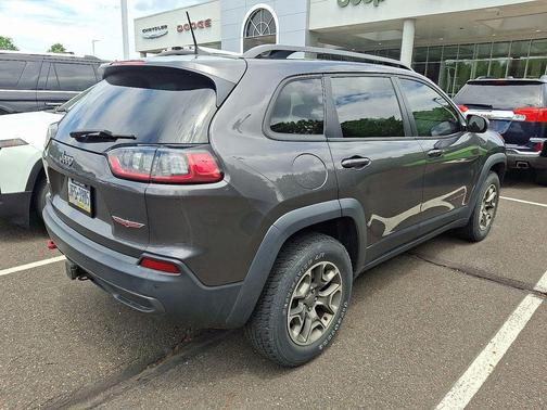 Granite Crystal Clearcoat Metallic 2020 Jeep Cherokee Trailhawk