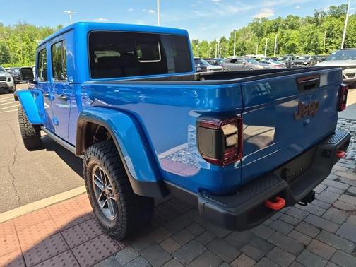 Hydro Blue Pearlcoat 2026 Jeep Gladiator Mojave