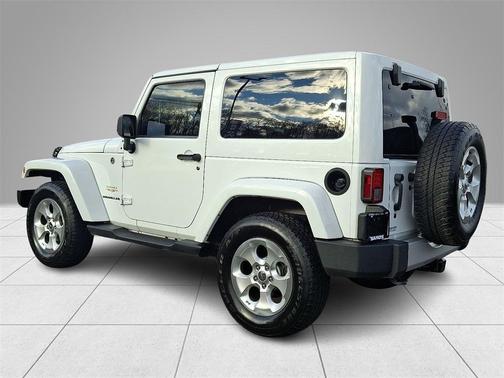 2013 Jeep Wrangler Sahara