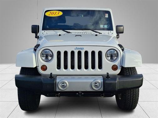 2013 Jeep Wrangler Sahara
