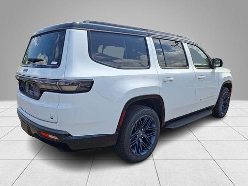 Bright White Clearcoat 2026 Jeep Grand Wagoneer