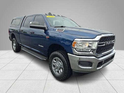 Patriot Blue Pearlcoat 2021 RAM 2500 Tradesman