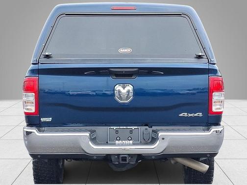 Patriot Blue Pearlcoat 2021 RAM 2500 Tradesman