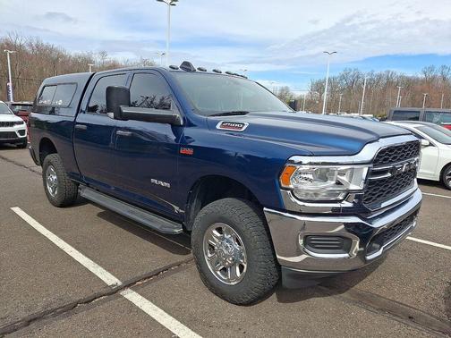 Patriot Blue Pearlcoat 2021 RAM 2500 Tradesman