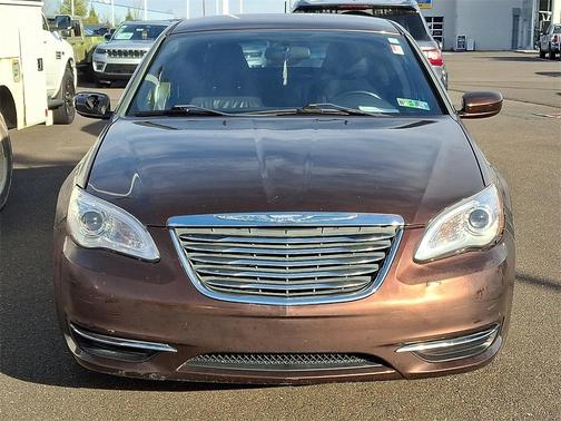 2013 Chrysler 200 Touring