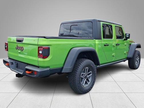 Mojito! Clearcoat 2025 Jeep Gladiator Mojave