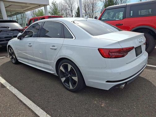 Glacier White Metallic 2017 Audi A4 2.0T Premium Plus