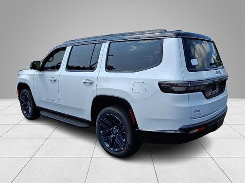 Bright White Clearcoat 2026 Jeep Grand Wagoneer Base