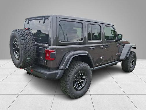 Granite Crystal Clearcoat Metallic 2027 Jeep Wrangler Rubicon X