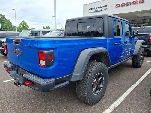 Hydro Blue Pearlcoat 2022 Jeep Gladiator Rubicon