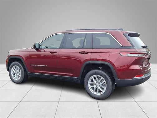 2025 Jeep Grand Cherokee Laredo X