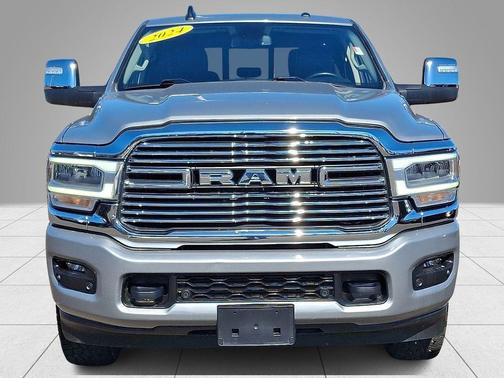 Billet Silver Metallic Clearcoat 2024 RAM 2500 Laramie