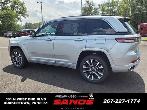 Silver Zynith 2023 Jeep Grand Cherokee 4xe Overland