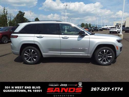 Silver Zynith 2023 Jeep Grand Cherokee 4xe Overland