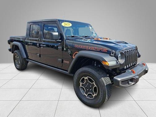 Black Clearcoat 2021 Jeep Gladiator Mojave