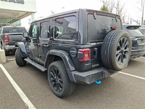 2023 Jeep Wrangler 4xe Sahara