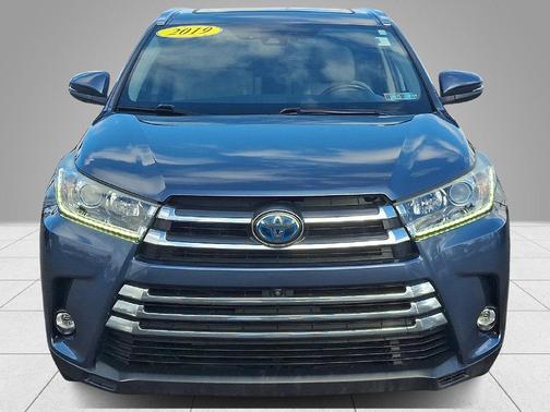 Shoreline Mist 2019 Toyota Highlander Hybrid Limited Platinum