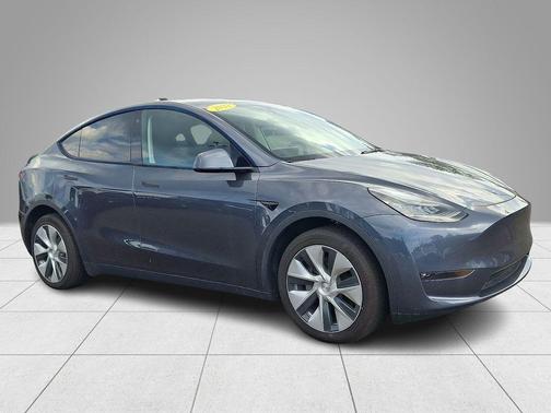 2022 Tesla Model Y Long Range
